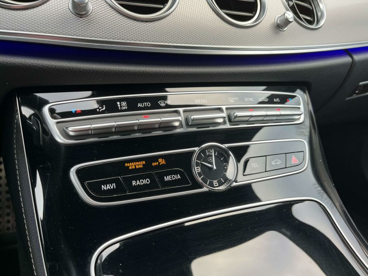 Mercedes-Benz E 200 dA AMG-PACK LED/Widescreen/HUD/Camera/Sfeerverlich Leconte Motors