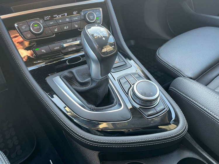 BMW 225 225xeA Plug In Hybrid Full-LED/Leder/Sportzetels! Leconte Motors