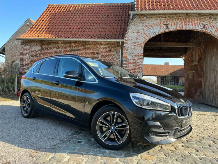 BMW 225 225xeA Plug In Hybrid Full-LED/Leder/Sportzetels! Leconte Motors