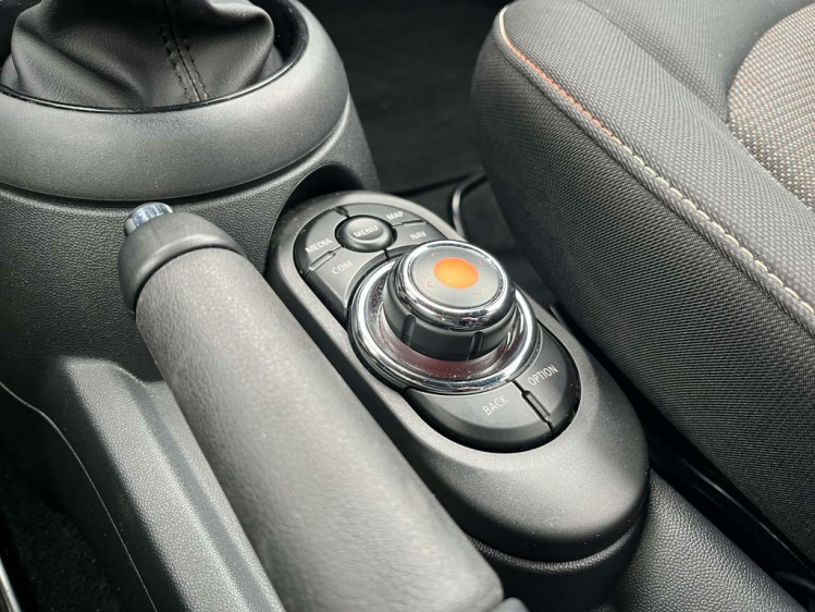 MINI One 1.5i 5-deurs Facelift Navigatie/Cruise/PDC/BTH/... Leconte Motors