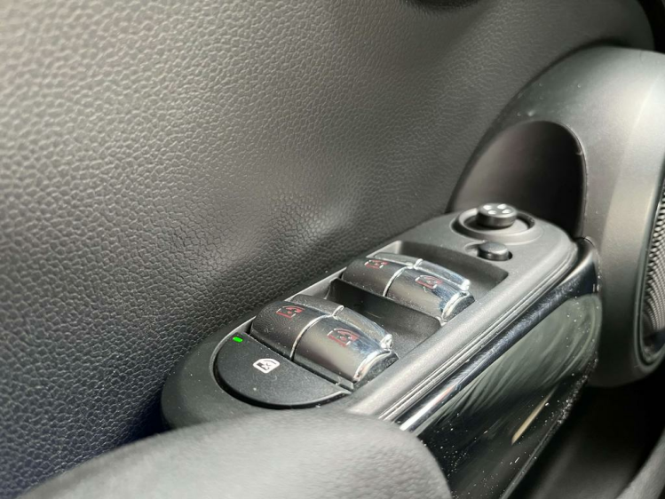 MINI Cooper S 2.0A Full-LED/Lederen-Sportzetels/Keyless/Gps...! Leconte Motors