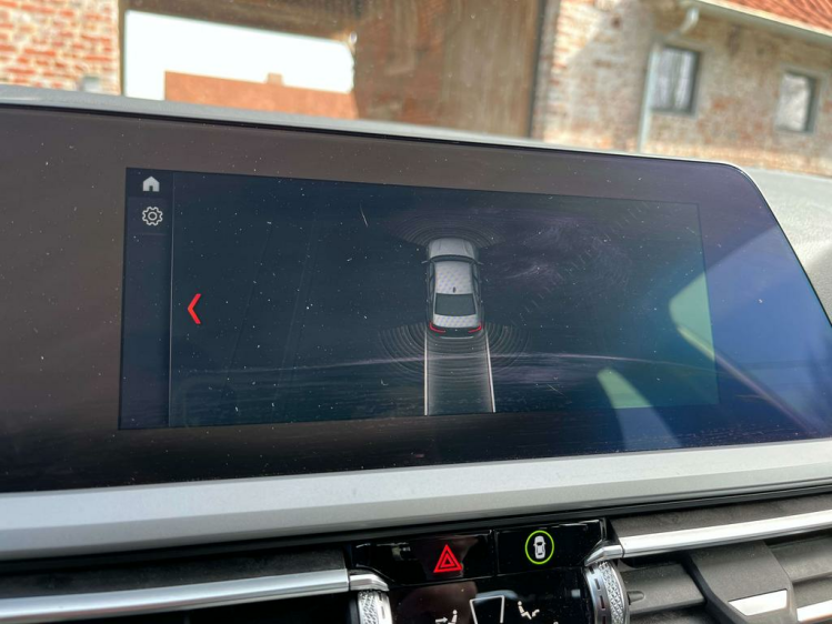 BMW 320 320iA Berline LED/Navi-Pro/Lederen-Sportzetels...! Leconte Motors