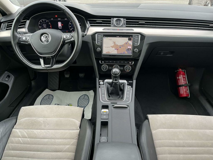 Volkswagen Passat Variant 1.4 TSI ACT Highline Virtual/LED/Panodak/Sportseat Leconte Motors