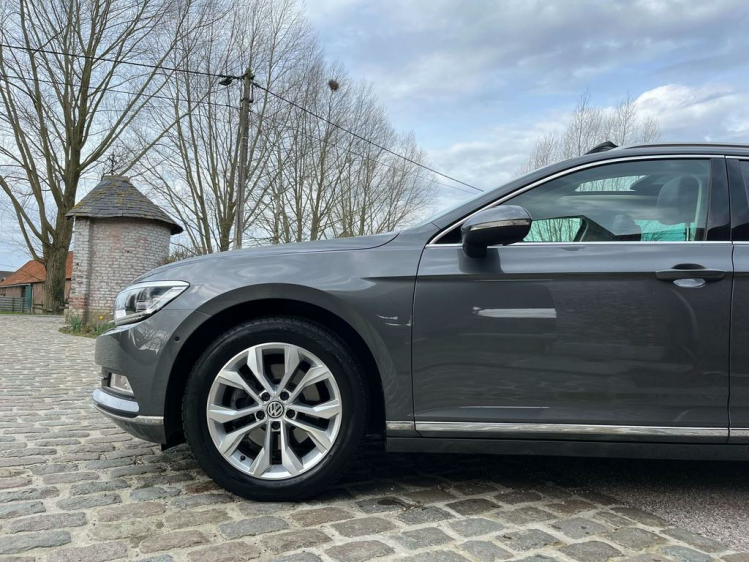 Volkswagen Passat Variant 1.4 TSI ACT Highline Virtual/LED/Panodak/Sportseat Leconte Motors