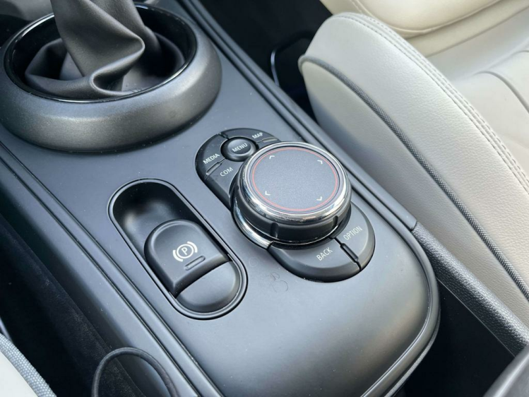 MINI Cooper SE Countryman 1.5A E ALL4 Plug-In Hybrid LED/Sportzetels/Navi... Leconte Motors