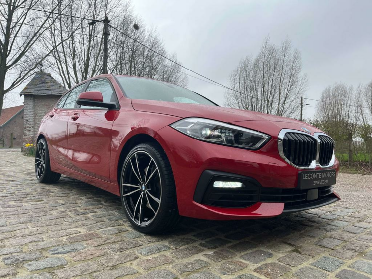 BMW 118 118i Hatchback Full-LED/Sportzetels/M-stuur/PDC..! Leconte Motors