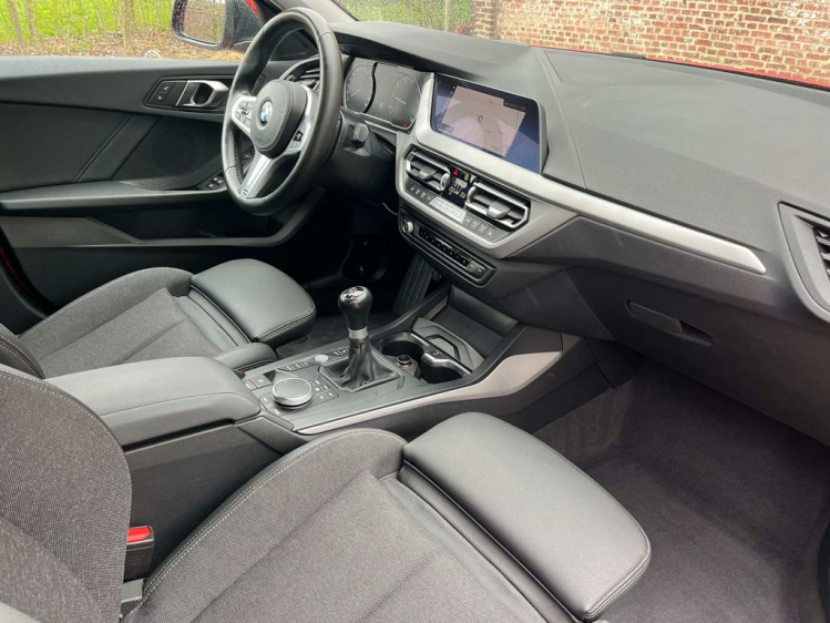 BMW 118 118i Hatchback Full-LED/Sportzetels/M-stuur/PDC..! Leconte Motors