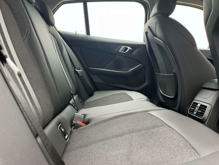 BMW 118 118i Hatchback Full-LED/Sportzetels/M-stuur/PDC..! Leconte Motors