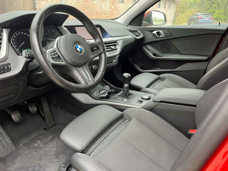 BMW 118 118i Hatchback Full-LED/Sportzetels/M-stuur/PDC..! Leconte Motors