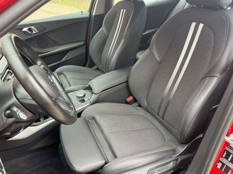 BMW 118 118i Hatchback Full-LED/Sportzetels/M-stuur/PDC..! Leconte Motors