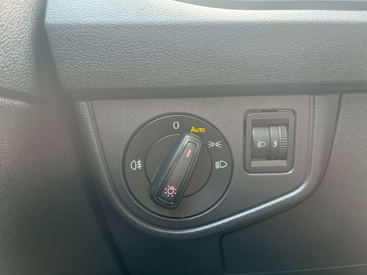 Volkswagen Polo 1.0i Trendline 52.000km Airco/PDC/Cruise/Bluetooth Leconte Motors