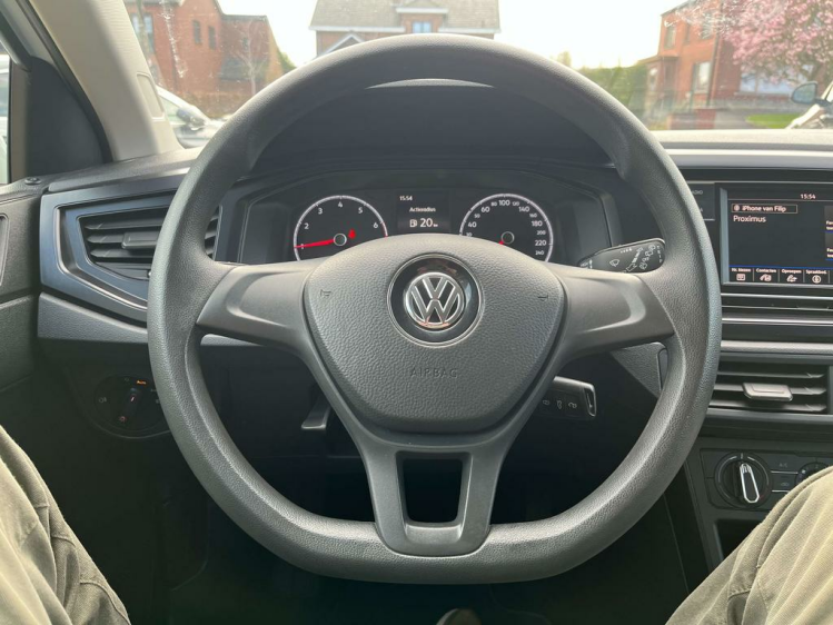 Volkswagen Polo 1.0i Trendline 52.000km Airco/PDC/Cruise/Bluetooth Leconte Motors