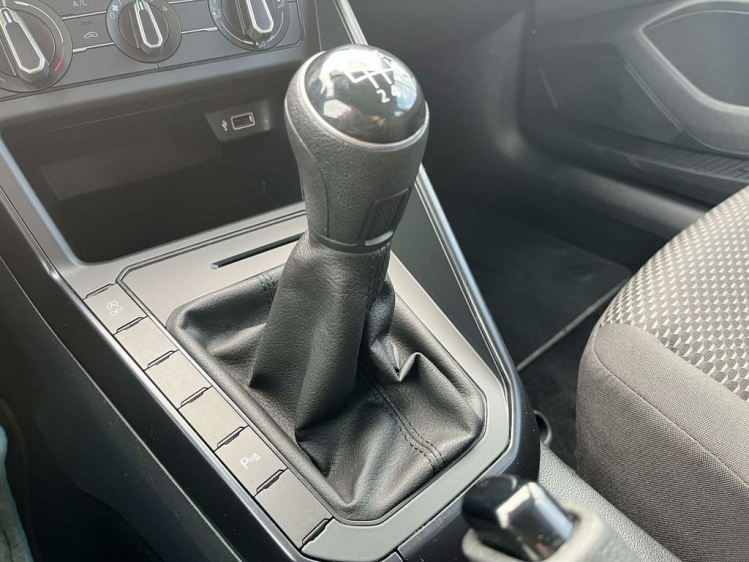 Volkswagen Polo 1.0i Trendline 52.000km Airco/PDC/Cruise/Bluetooth Leconte Motors