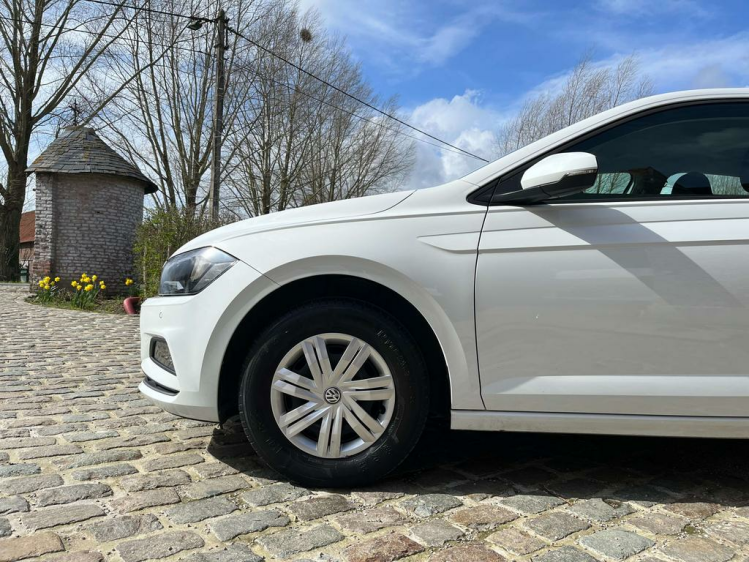 Volkswagen Polo 1.0i Trendline 52.000km Airco/PDC/Cruise/Bluetooth Leconte Motors