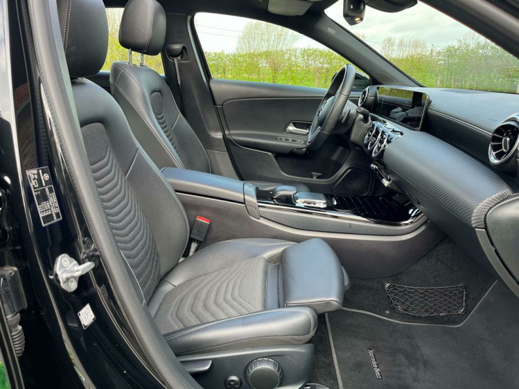 Mercedes-Benz A 180 Business Solution Panodak/Widescreen/Sportzetels! Leconte Motors