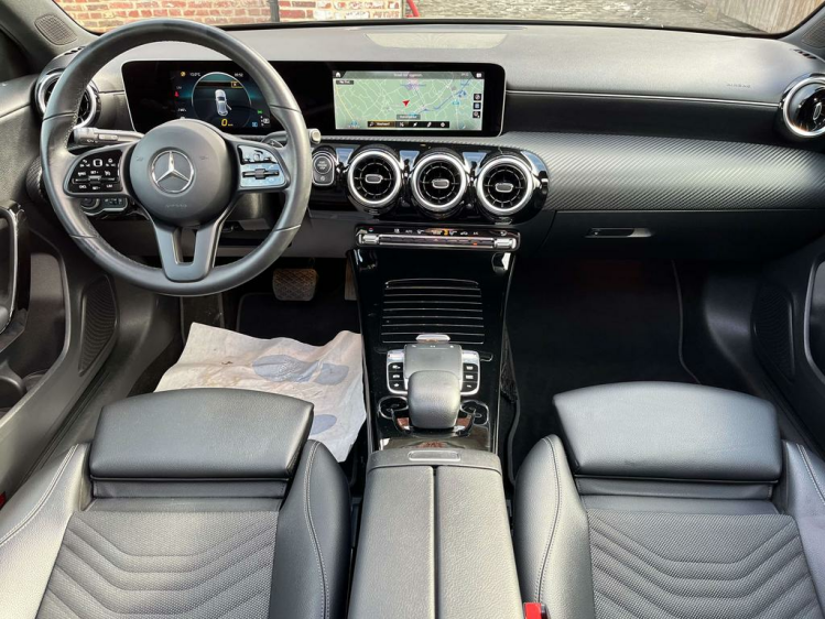 Mercedes-Benz A 180 Business Solution Panodak/Widescreen/Sportzetels! Leconte Motors