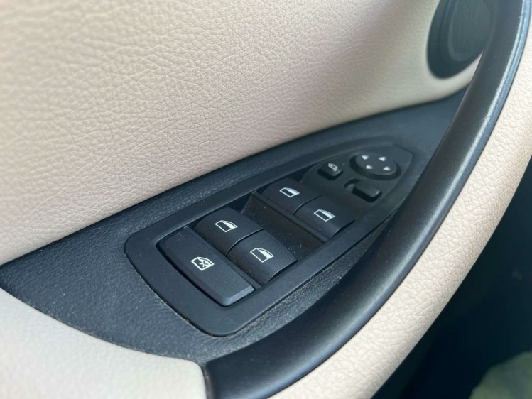 BMW X1 1.5iA sDrive18 Panodak/Leder/Navigatie/Cruise/PDC! Leconte Motors