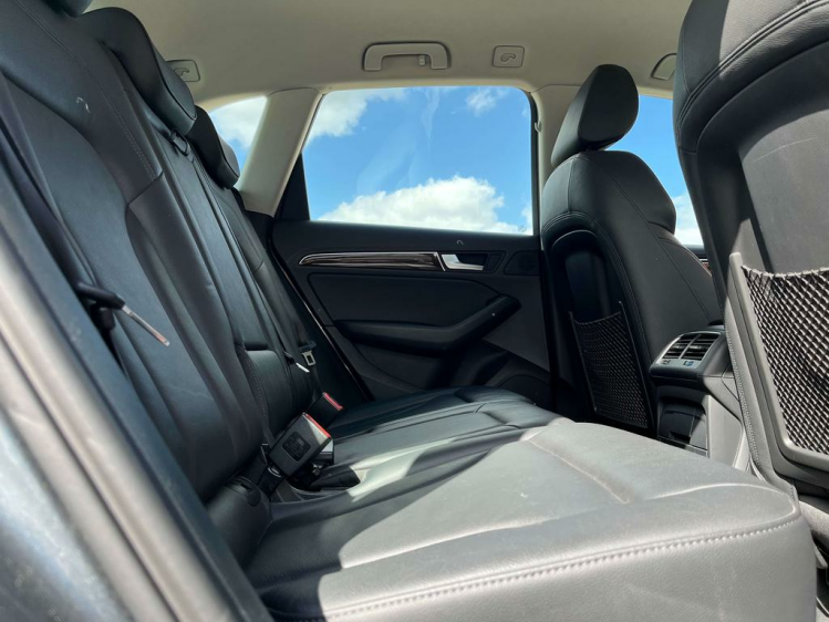 Audi Q5 2.0 TFSI Quattro S line Xenon/Leder/Camera/Cruise! Leconte Motors