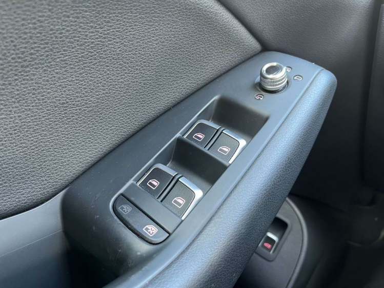 Audi Q5 2.0 TFSI Quattro S line Xenon/Leder/Camera/Cruise! Leconte Motors