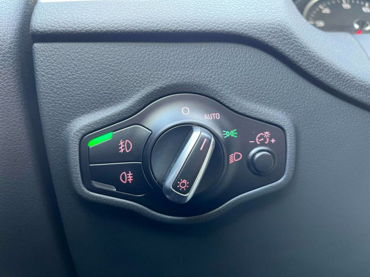 Audi Q5 2.0 TFSI Quattro S line Xenon/Leder/Camera/Cruise! Leconte Motors