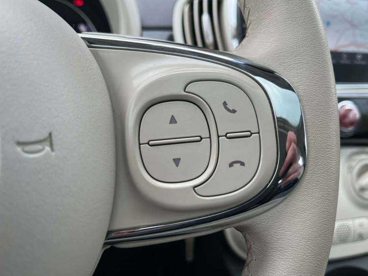 Fiat 500 1.2i Lounge Leder/Navigatie/DAB+/PDC/USB/Airco...! Leconte Motors