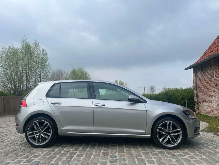 Volkswagen Golf 1.0 TSI BMT 38.000km Navigatie/Camera/Zetelverwarm Leconte Motors