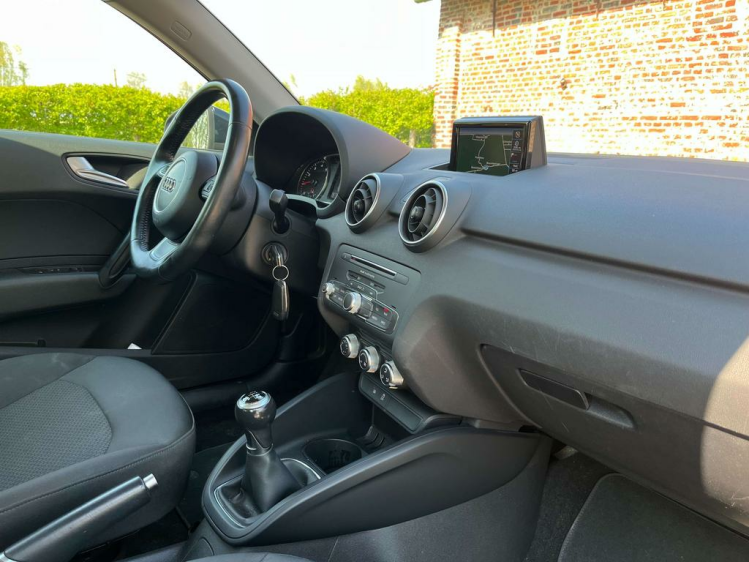 Audi A1 1.0 TFSI Sportback 56.000km Navigatie/Airco/PDC... Leconte Motors