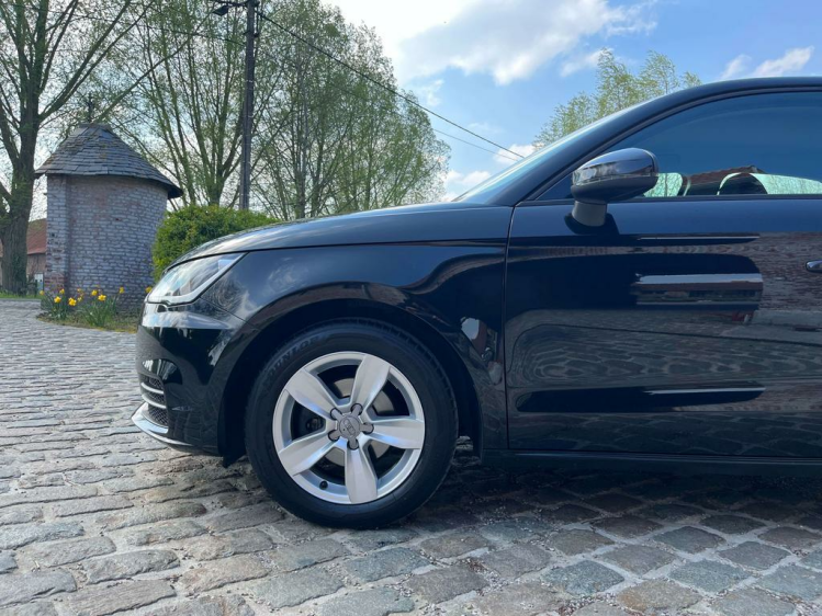 Audi A1 1.0 TFSI Sportback 56.000km Navigatie/Airco/PDC... Leconte Motors