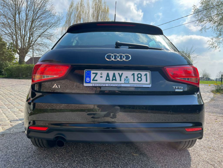 Audi A1 1.0 TFSI Sportback 56.000km Navigatie/Airco/PDC... Leconte Motors