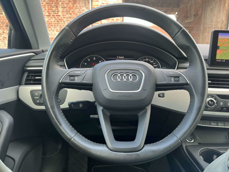 Audi A4 35 TFSI S tronic Full-LED Matrix/Leder/Navigatie.. Leconte Motors