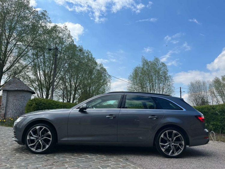 Audi A4 35 TFSI S tronic Full-LED Matrix/Leder/Navigatie.. Leconte Motors