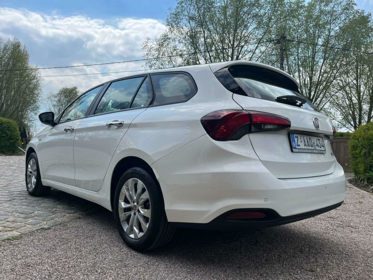 Fiat Tipo 1.4i Street 13.000km Navigatie/Cruise/PDC/Zetelver Leconte Motors