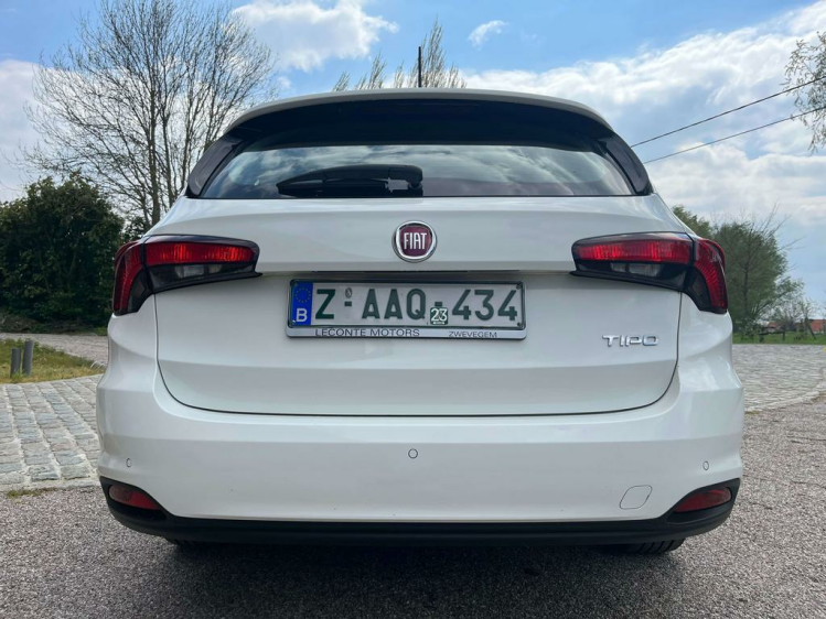 Fiat Tipo 1.4i Street 13.000km Navigatie/Cruise/PDC/Zetelver Leconte Motors