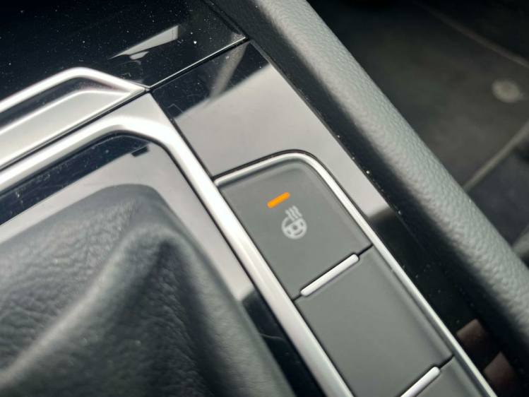 Volkswagen Passat Variant 1.4 TSI Highline DSG Virtual/LED/Pano/Leder/CAM... Leconte Motors