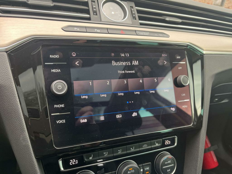 Volkswagen Passat Variant 1.4 TSI Highline DSG Virtual/LED/Pano/Leder/CAM... Leconte Motors