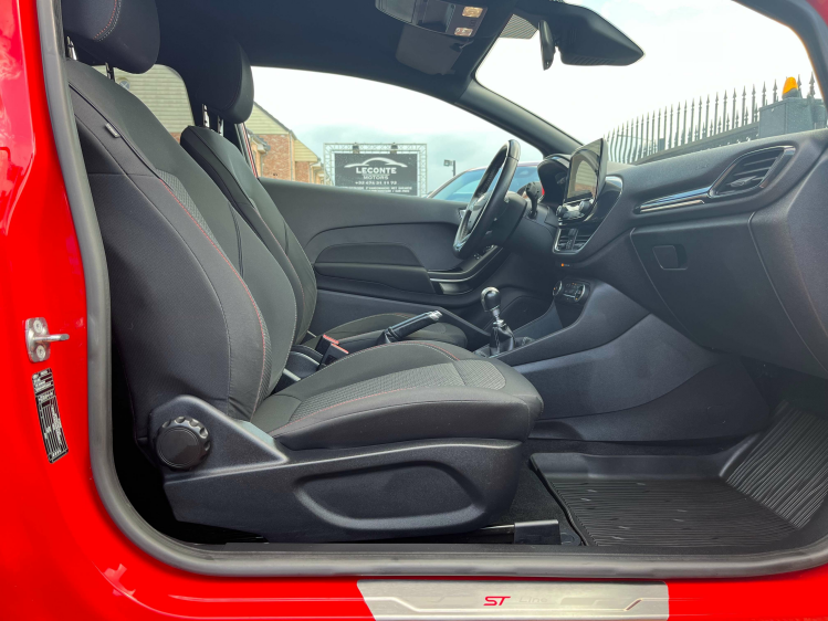 Ford Fiesta 1.0 EcoBoost ST-Line Navigatie/Sportzetels/Cruise! Leconte Motors