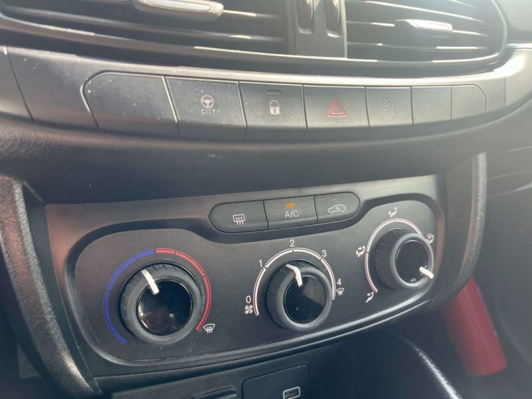 Fiat Tipo 1.4i Mirror LED/Navigatie/PDC/DAB+/Airco/Bluetooth Leconte Motors