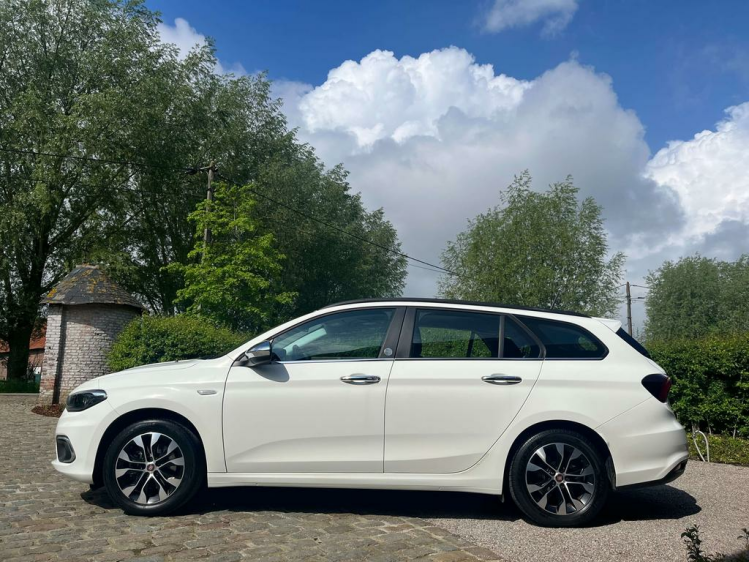 Fiat Tipo 1.4i Mirror LED/Navigatie/PDC/DAB+/Airco/Bluetooth Leconte Motors