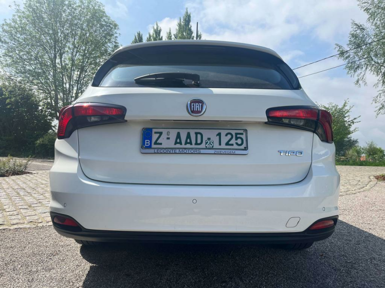 Fiat Tipo 1.4i Mirror LED/Navigatie/PDC/DAB+/Airco/Bluetooth Leconte Motors