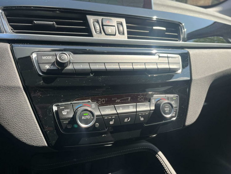 BMW X1 1.5iA sDrive18 X-Line Full-LED/Sportzetels/Gps-Pro Leconte Motors