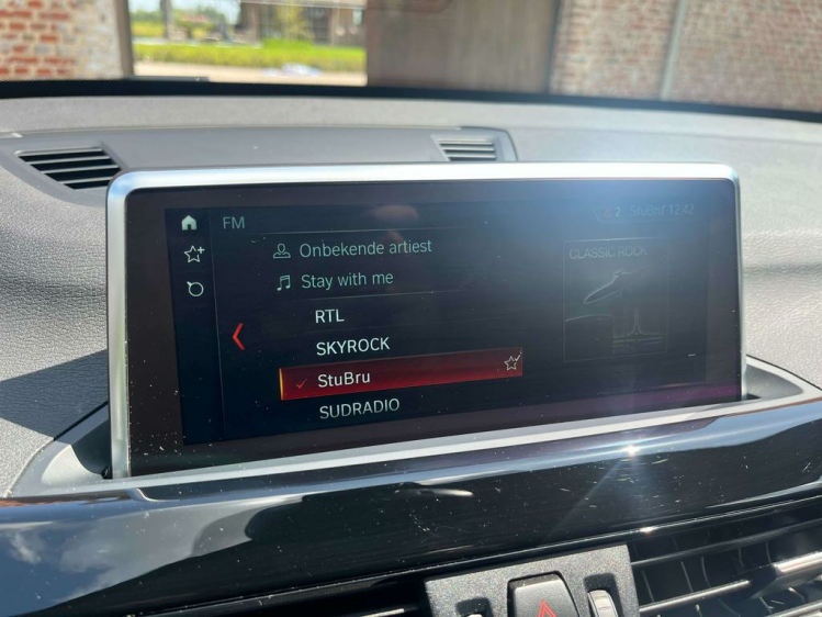 BMW X1 1.5iA sDrive18 X-Line Full-LED/Sportzetels/Gps-Pro Leconte Motors