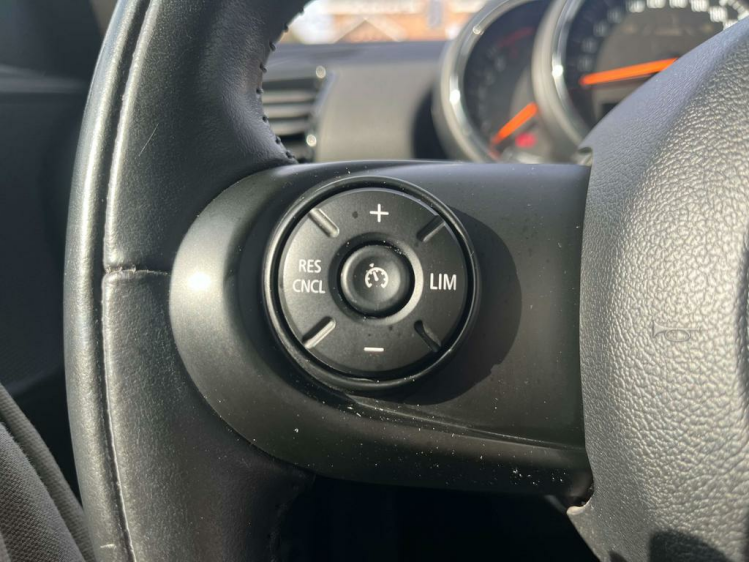 MINI One Clubman 1.5iA Navigatie/Cruise-Control/PDC/Bluetooth! Leconte Motors