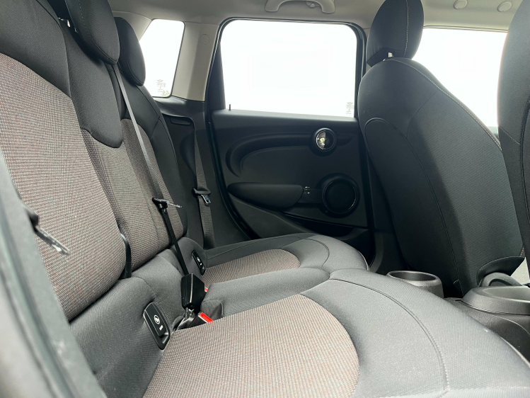 MINI Cooper D 1.5 DA Hatchback 37.000km Striping/Bluetooth/USB Leconte Motors