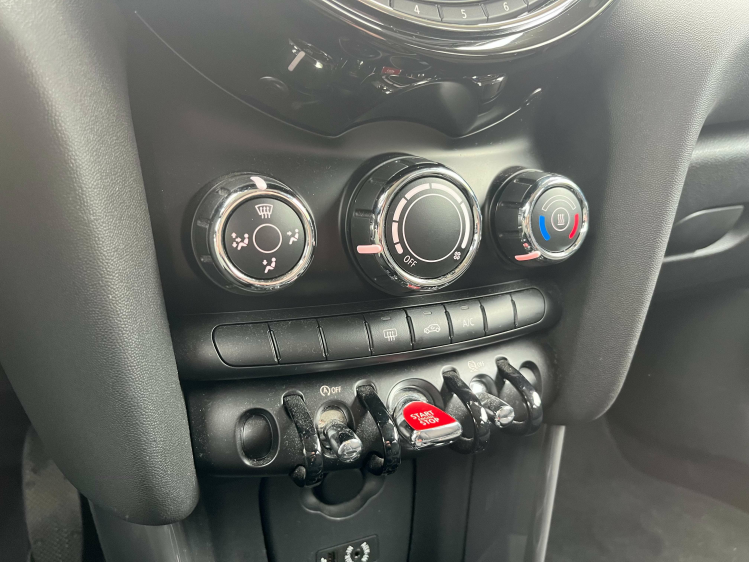 MINI Cooper D 1.5 DA Hatchback 37.000km Striping/Bluetooth/USB Leconte Motors