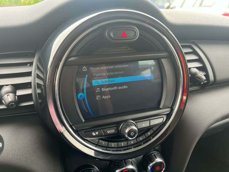 MINI One 1.5i Hatchback 32.000km Navigatie/Cruise/PDC/BLTH! Leconte Motors