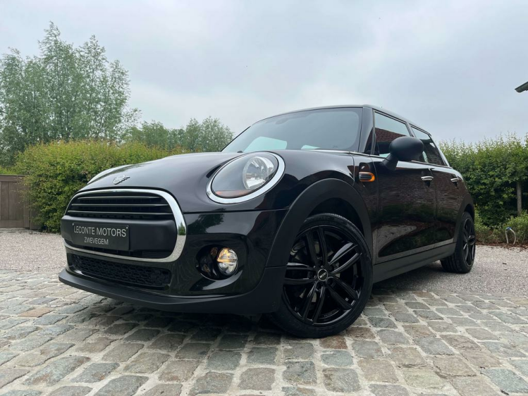 MINI One 1.5i Hatchback 32.000km Navigatie/Cruise/PDC/BLTH! Leconte Motors