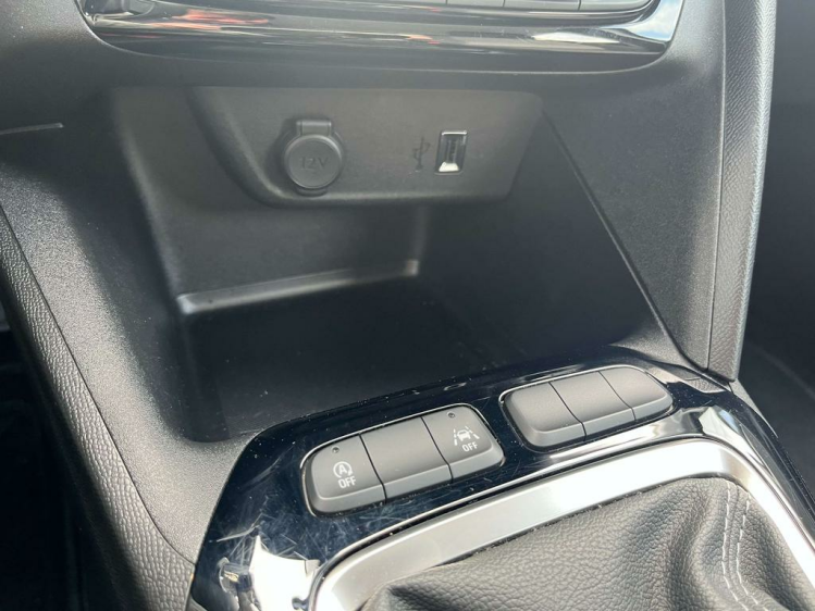 Opel Corsa 1.2i Elegance 30.000km Navigatie/Cruise/AppleCarpl Leconte Motors