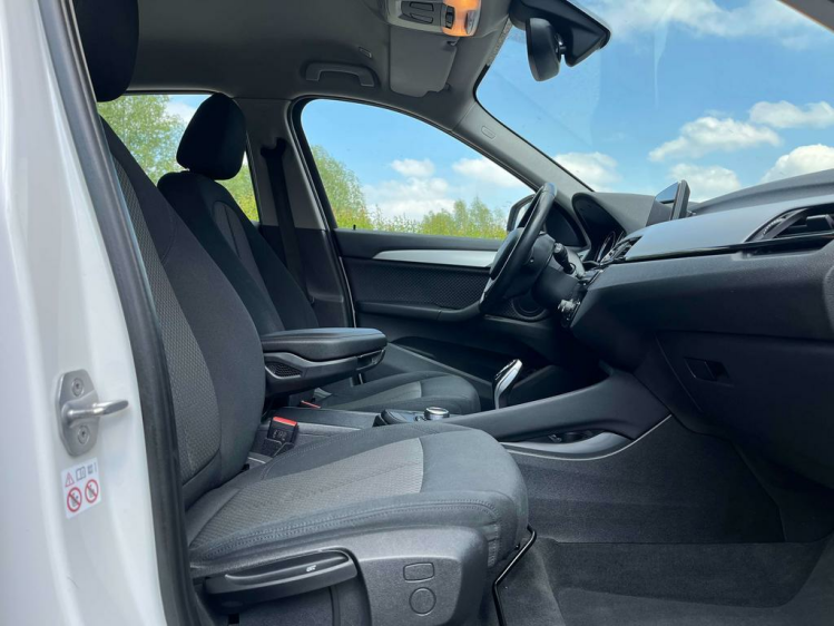 BMW X1 1.5iA sDrive18 Navigatie/Cruise-Control/PDC/BlTH.. Leconte Motors