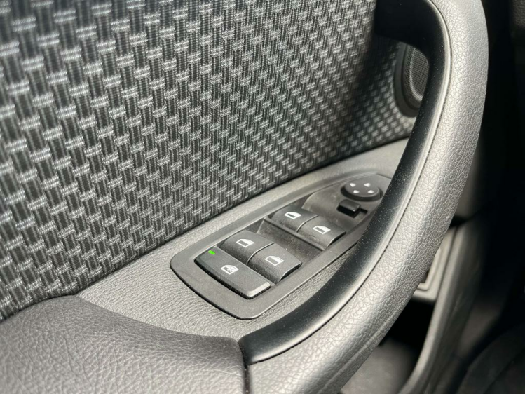 BMW X1 1.5iA sDrive18 Navigatie/Cruise-Control/PDC/BlTH.. Leconte Motors