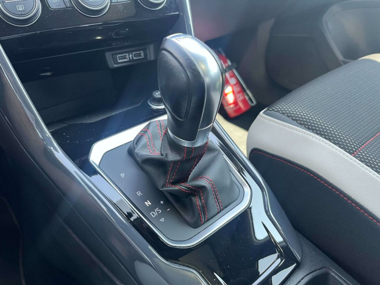 Volkswagen T-Roc 1.5 TSI DSG Panodak/LED/Virtual/Camera/Sportzetels Leconte Motors